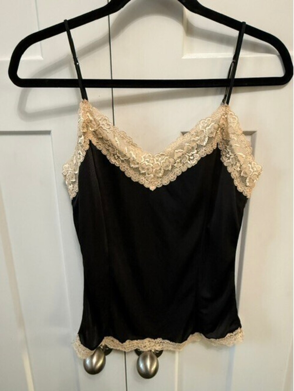 Victoria's Secret vintage black cami w/cream lace stretchy & soft size Medium